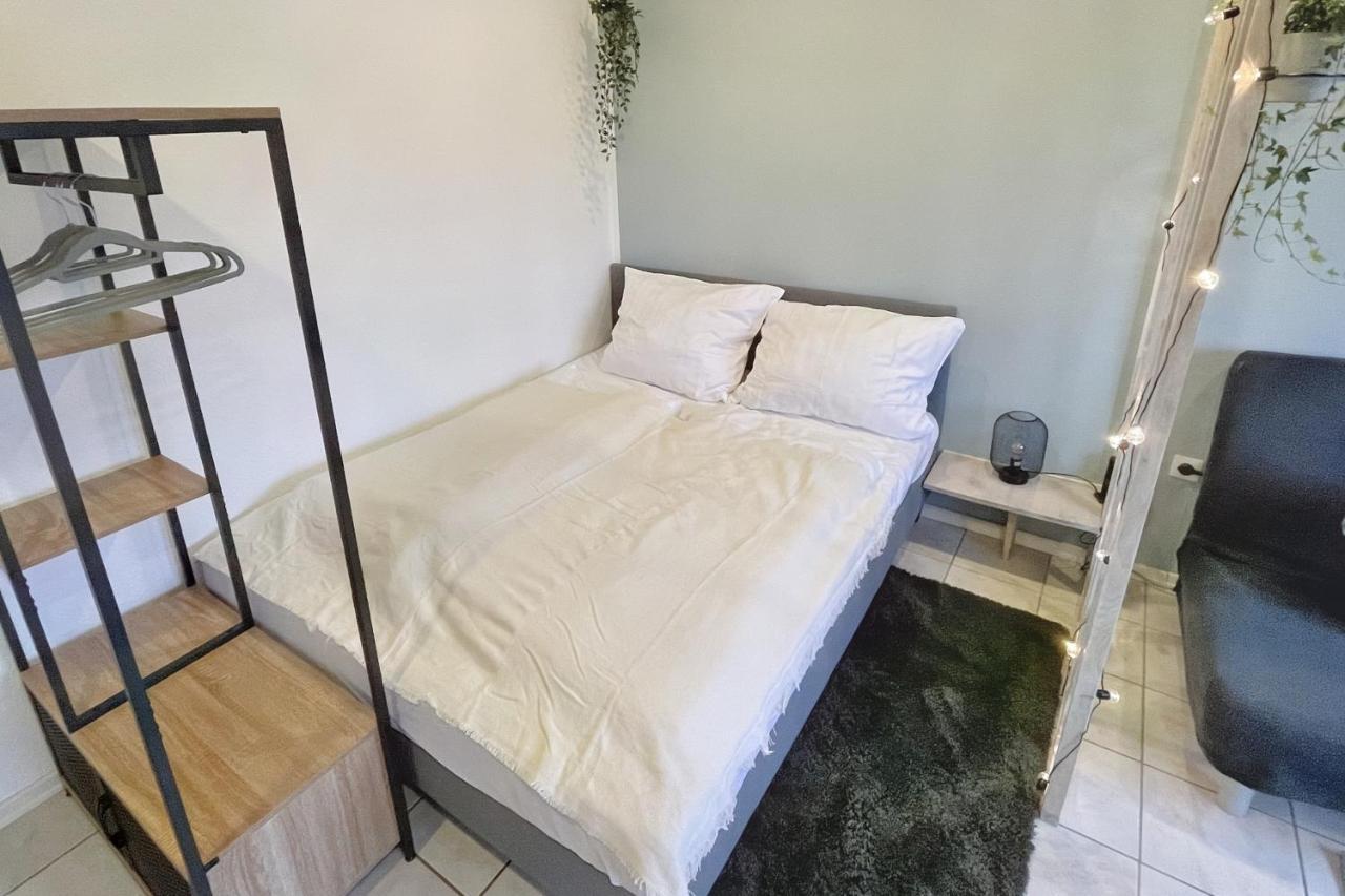 Ruhiges Naturparadies Fuer 4 Mit Kueche Schreibtisch Und Boxbett Wetter  Luaran gambar