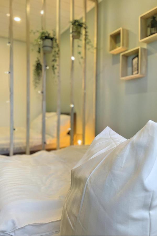 Ruhiges Naturparadies Fuer 4 Mit Kueche Schreibtisch Und Boxbett Wetter  Luaran gambar